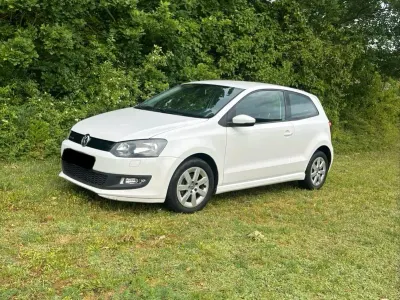Gebraucht VW Polo 75 PS (55 kW) 2013 Weiß Kleinwagen