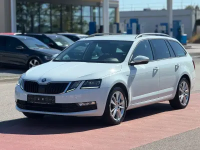 Gebraucht Skoda Octavia Clever 150 PS (110 kW) 2018 Weiß Kombi