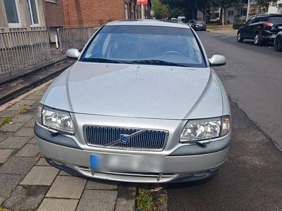 Volvo S80