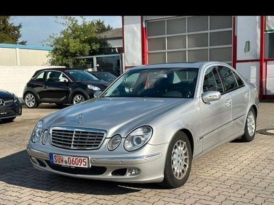 Gebraucht Mercedes E320 Elegance 224 PS (164 kW) 2002 Silber Limousine