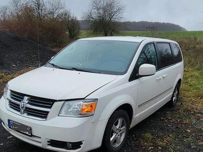 Begagnad Dodge Grand Caravan 200 HK (147 kW) 2007 Vit Minibuss