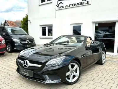 Gebraucht Mercedes SLC200 184 PS (135 kW) 2018 Obsidianschwarz Cabrio