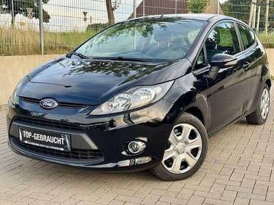 Schwarz Gebraucht 2012 Ford Fiesta Champions Edition Kleinwagen | 2.600 € (Fairer Preis)