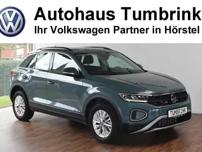 Usata VW T-Roc Life 110 CV (80 kW) 2022 Blu SUV
