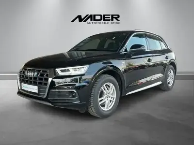 Gebraucht Audi Q5 Sport 163 PS (119 kW) 2020 Schwarz SUV