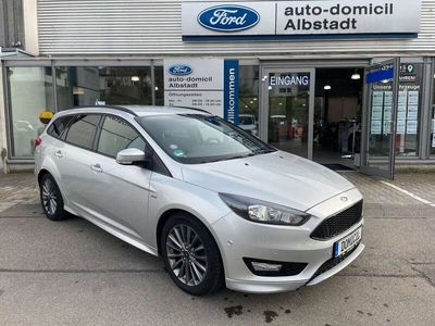 gebraucht Ford Focus Turnier ST-Line/DAB/Navi/8-Fach bereift