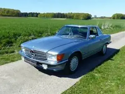 Usata Mercedes 560 230 CV (169 kW) 1989 Blu Cabrio