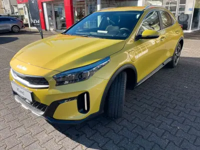 Używany Kia XCeed Vision 141 KM (103 kW) 2023 Żółty SUV