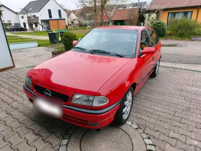 Gebraucht Opel Astra 136 PS (100 kW) 1995 Rot Kleinwagen