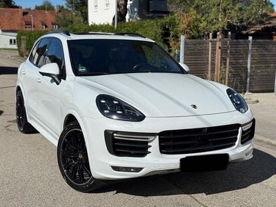Porsche Cayenne GTS