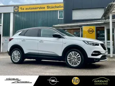 Używany Opel Grandland X Dynamic 131 KM (96 kW) 2017 Biały SUV