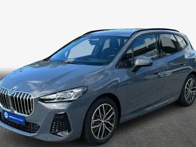 Neu BMW 220 Comfort Edition 170 PS (125 kW) 2025 Grau Kombi