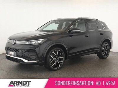 Deep black perleffekt Gebraucht 2025 VW Tiguan R-line SUV | 44.284 € (Superpreis)