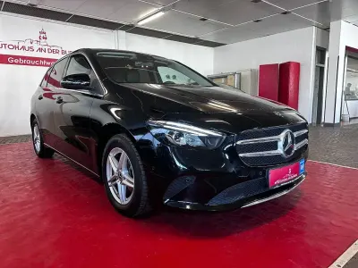 Gebraucht Mercedes B180 116 PS (85 kW) 2020 Schwarz Van / Kleinbus