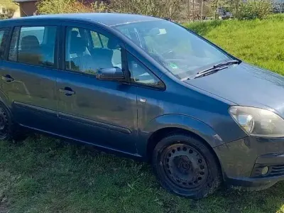 Occasion Opel Zafira Edition 105 ch (77 kW) 2007 Bleue Monospace