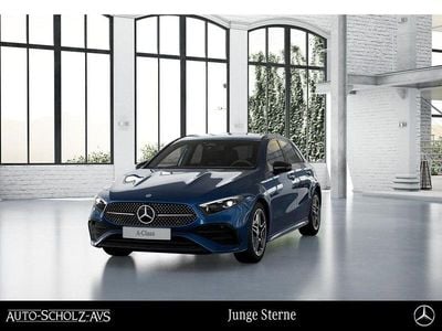 Metalliclack spektralblau Gebraucht 2025 Mercedes A200 AMG Limousine | 31.488 € (Guter Preis)