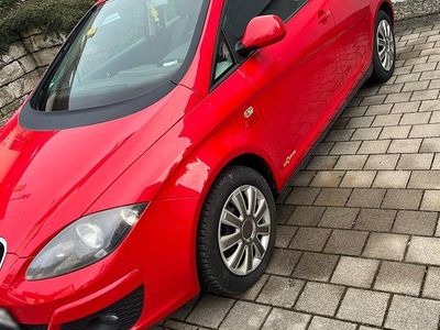 Gebraucht Seat Altea XL 105 PS (77 kW) 2011 Rot Van / Kleinbus