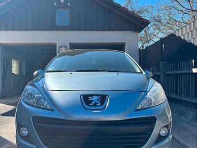 Usata Peugeot 207 Urban Move 92 CV (67 kW) 2010 Blu Utilitaria