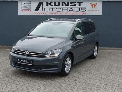 Gebraucht VW Touran Comfortline 150 PS (110 kW) 2024 Grau Van / Kleinbus