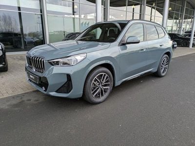 Neu BMW X1 M Sport 156 PS (114 kW) 2026 Grün SUV