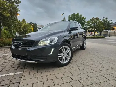 Używany Volvo XC60 220 KM (161 kW) 2016 Szary SUV