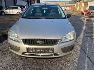 gebraucht Ford Focus Turnier 1.6 TDCi DPF Ghia