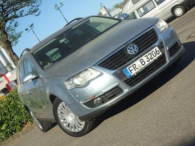 Usata VW Passat Comfortline 170 CV (125 kW) 2009 Blu Station wagon