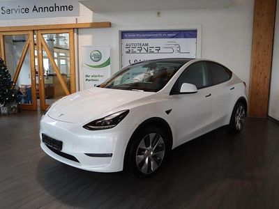 Weiß Gebraucht 2021 Tesla Model Y SUV | 31.990 € (Etwas zu teuer)