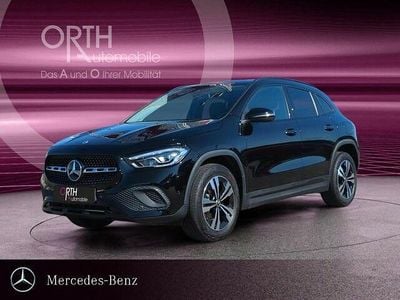 Gebraucht Mercedes GLA200 Progressive 163 PS (119 kW) 2022 Unilack nachtschwarz SUV