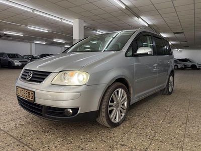 Gebraucht VW Touran Highline 140 PS (102 kW) 2005 Silber Van / Kleinbus
