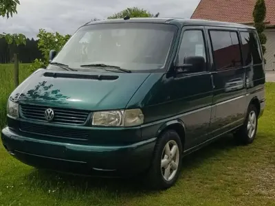Gebraucht VW T4 151 PS (111 kW) 2000 Grün Van