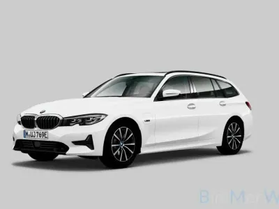Usata BMW 330e Sport Line 292 CV (214 kW) 2022 Bianco Station wagon
