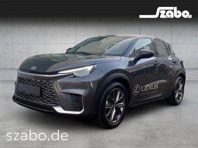 Grau Neu 2025 Lexus LBX SUV | 34.550 €