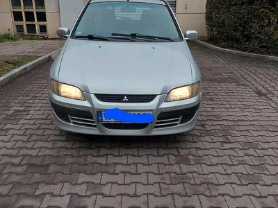 Gebraucht Mitsubishi Space Star 95 PS (69 kW) 2002 Van / Kleinbus