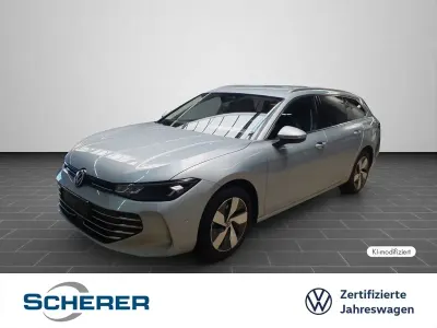 Gebraucht VW Passat Business 150 PS (110 kW) 2025 Oyster silver metallic (metallic) Kombi