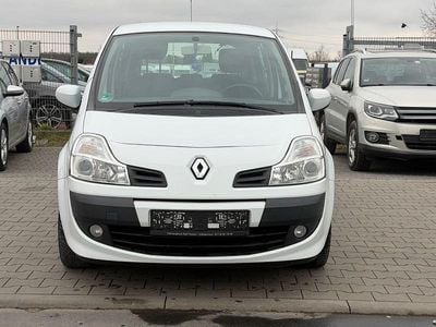 Begagnad Renault Modus Dynamique 111 HK (81 kW) 2012 Vit Minibuss
