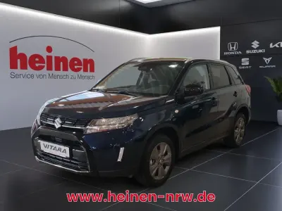 Neu Suzuki Vitara Comfort 110 PS (80 kW) 2026 Sphere blue pearl/cosmic black SUV