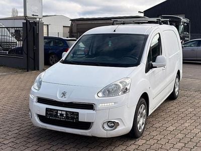 Gebraucht Peugeot Partner 90 PS (66 kW) 2013 Weiß Van / Kleinbus