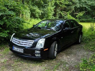 Schwarz Gebraucht 2009 Cadillac STS Limousine | 4.950 €