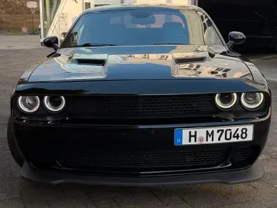 Używany Dodge Challenger 309 KM (227 kW) 2018 Czarny Coupe