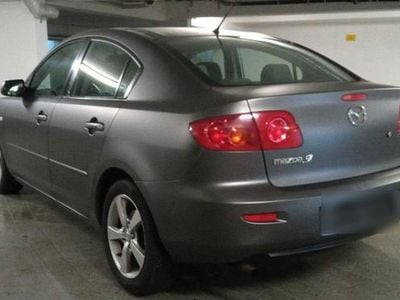 Begagnad Mazda 3 Comfort 105 HK (77 kW) 2004 Grå Sedan