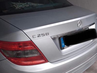 Silber Gebraucht 2009 Mercedes C250 Limousine | 10.500 € (Teuer)