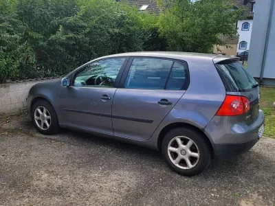 Gebraucht VW Golf IV 75 PS (55 kW) 2004 Grau Limousine
