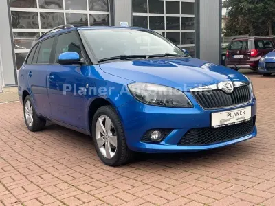 Gebraucht Skoda Fabia 86 PS (63 kW) 2014 Blau Kombi