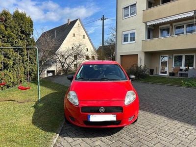 Gebraucht Fiat Grande Punto Active 65 PS (47 kW) 2009 Rot Kleinwagen