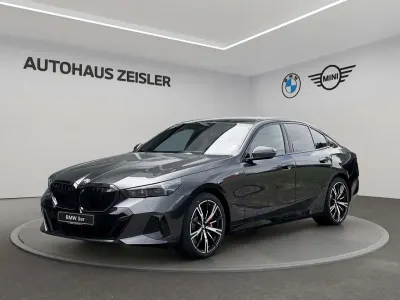Neu BMW 540 M Sport 303 PS (222 kW) 2026 Grau Limousine