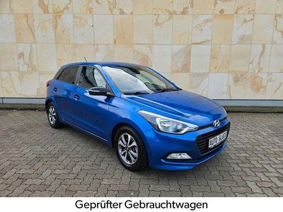 Blau Gebraucht 2018 Hyundai i20 Passion Limousine | 12.490 € (Fairer Preis)