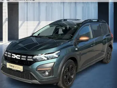Gebraucht Dacia Jogger Extreme 110 PS (80 kW) 2025 Oxidgrün Van / Kleinbus