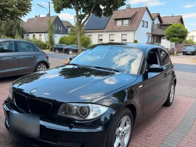 Gebraucht BMW 118 143 PS (105 kW) 2008 Schwarz Kleinwagen