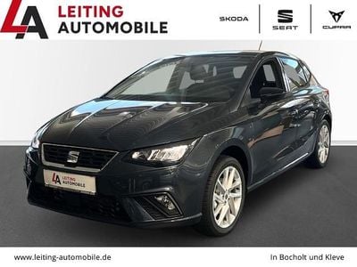 Grau Neu 2025 Seat Ibiza FR Limousine | 25.446 € (Fairer Preis)